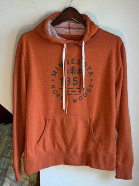 Sota Clothing‎ Co.. Minnesota North Woods 1858 Men's Orange Hoodie M
